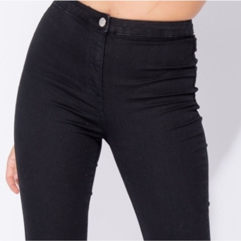 Black Skinny Jeggings Jeans - Picture 4 of 5